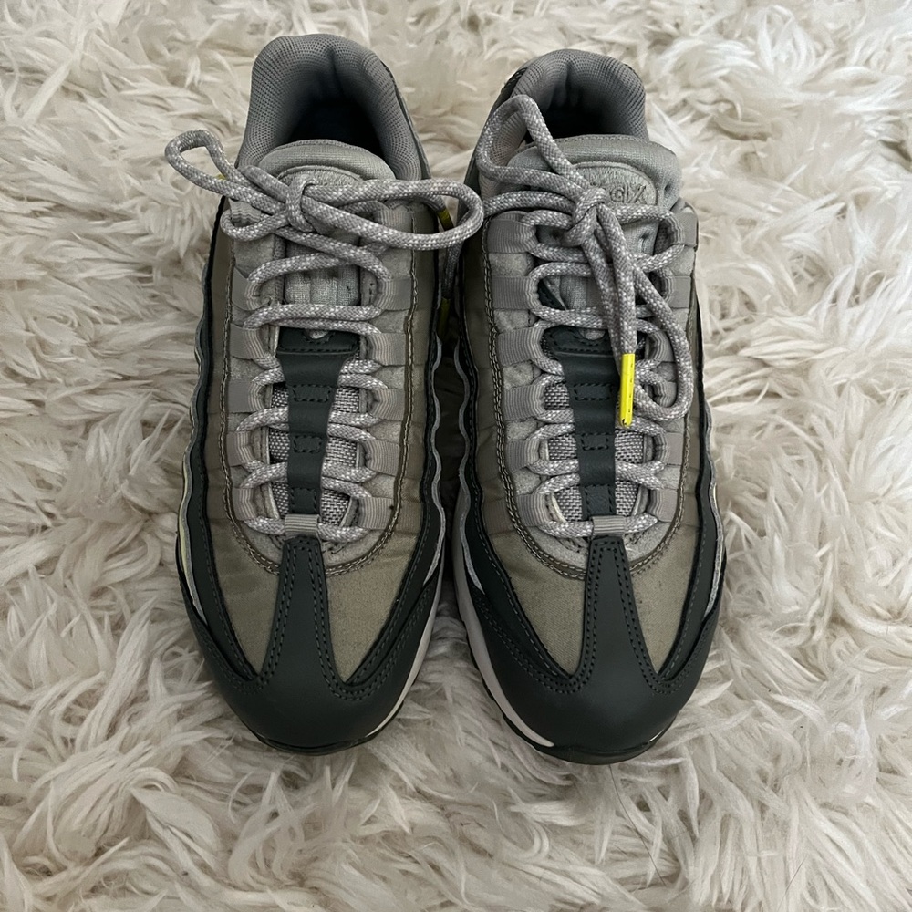 Nike air max sneakers women’s